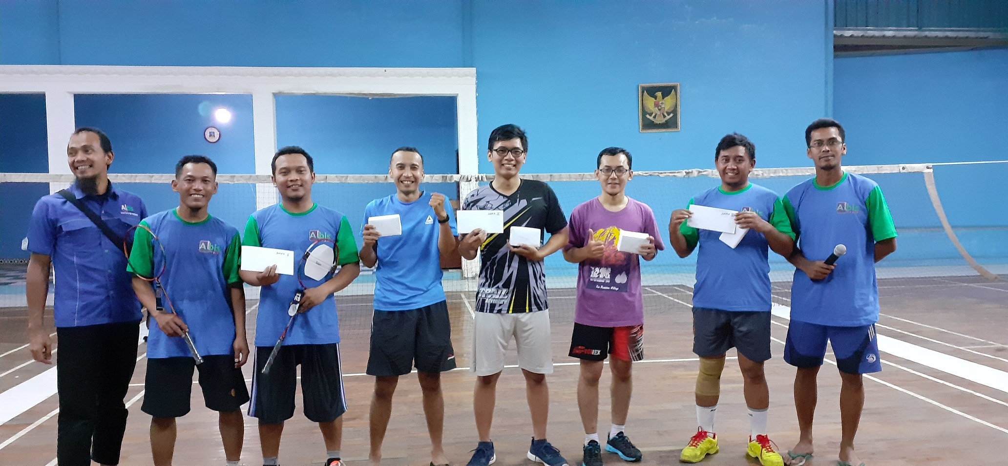 Pererat Kerjasama, Kominfo Gelar Pertandingan Bulu Tangkis Bareng Rekanan